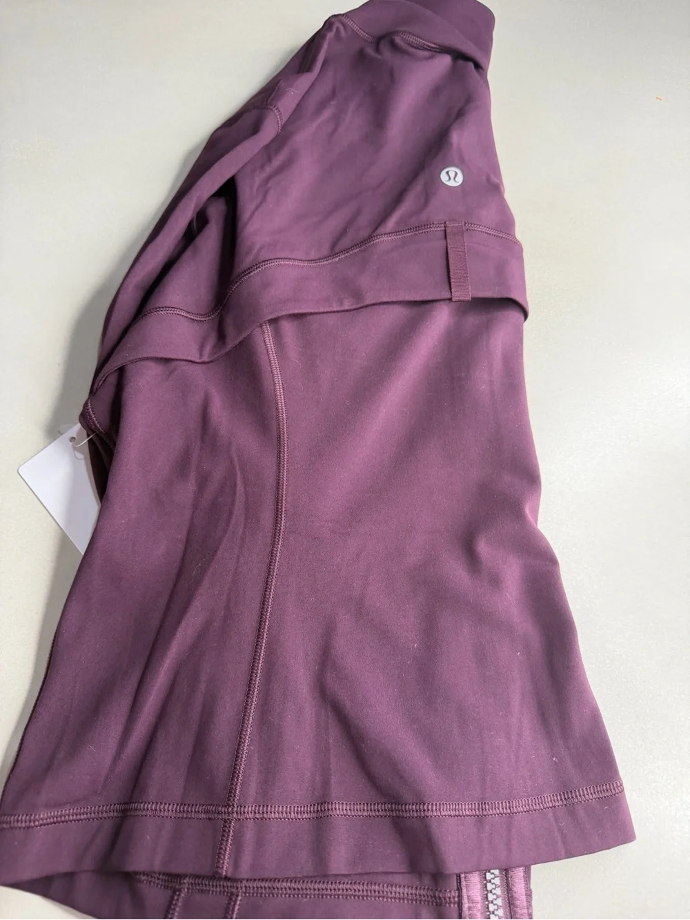 Lululemon Cropped Plum Zip-Up Active Jacket NWT Size 10 - Picture 2 of 7